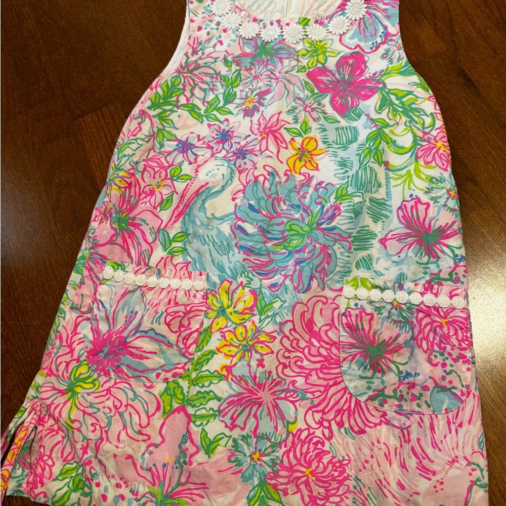 Lilly Pultizer shift size 7 EUC
